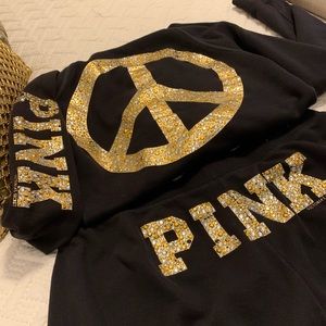 PINK 2 piece outfit with cropped pants. A definite SHOWSTOPPER! Size M.